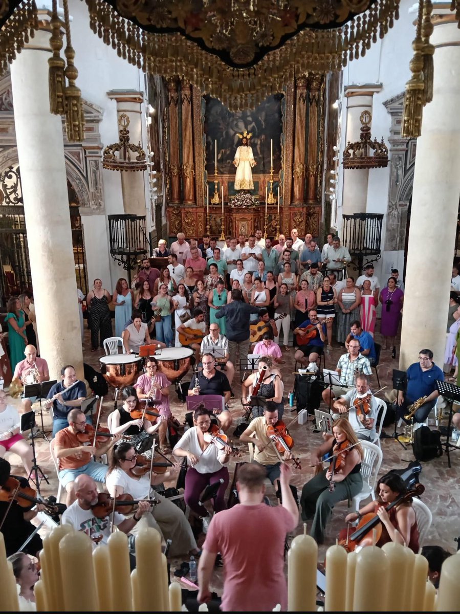 Una selección de voces de los coros de Triana, Sevilla, Cerro, Macarena, Sevilla Sur y La Puebla del Río coordinados por Lolo Pérez cantará la Misa de la coronación de la Virgen del Rocío con la orquesta sinfónica dirigida por <a href="/ClaudioGomez_/">ᴄʟᴀᴜᴅɪᴏ ɢᴏ́ᴍᴇᴢ ᴄᴀʟᴀᴅᴏ®️</a>