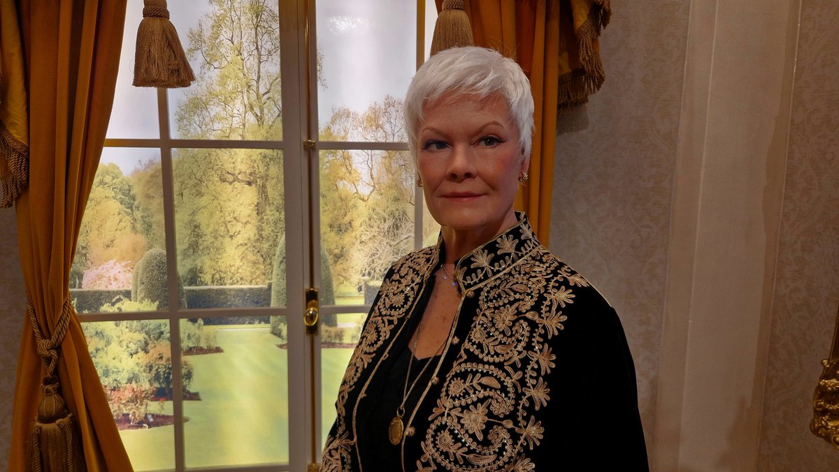 <a href="/DailyPicTheme2/">Daily Picture Theme</a> Today's theme is famous.

<a href="/DailyPicTheme2/">Daily Picture Theme</a>