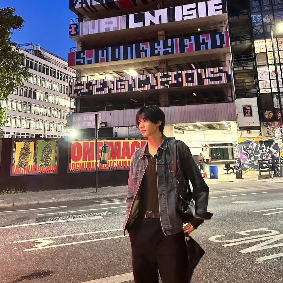 daintoiny's tweet image. BOYFRIEND ANTON