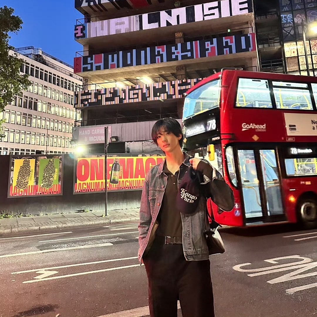 daintoiny's tweet image. BOYFRIEND ANTON