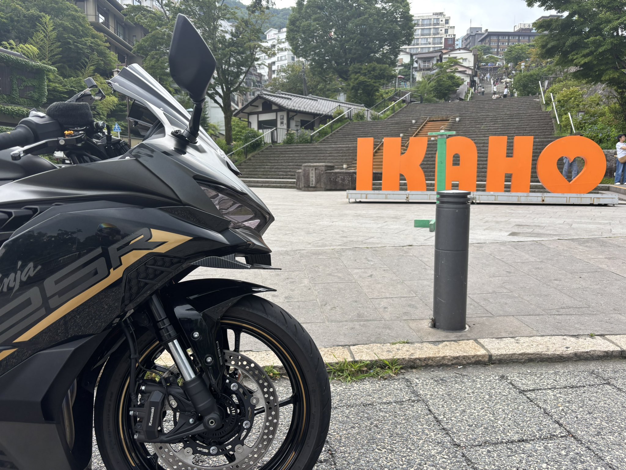 ともきち ともzx25r (@mochi_bike25r) / X