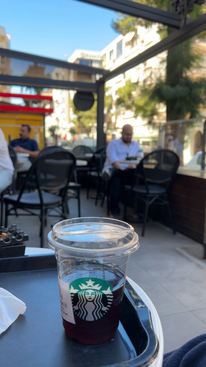 Trader olmanın ilk kuralı mühendis olmak.

İkinci kuralı sabahları küçük boy ice americano içmek.