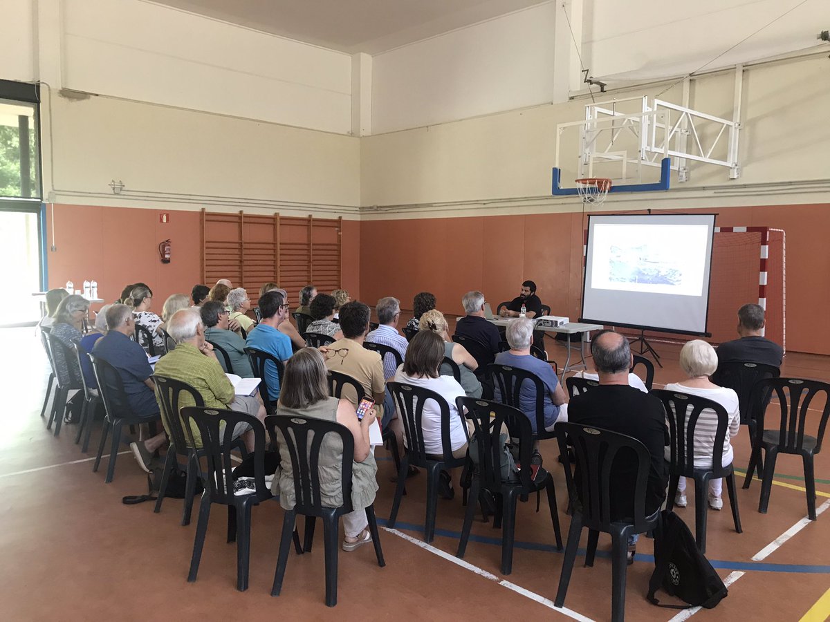 Consell Comarcal del Moianès (@comarcamoianes) on Twitter photo Ara mateix a <a href="/AjSQSafaja/">Aj.SantQuirzeSafaja</a> en el marc de la Universitat d’Estiu del #Moianès, Joan Carles Salmerón, director del <a href="/TerminusCET/">Terminus CET</a>, ens parla del disseny de les infraestructures de transport públic a la comarca: desert ferroviari i línies d’autobús. Ara mateix a <a href="/AjSQSafaja/">Aj.SantQuirzeSafaja</a> en el marc de la Universitat d’Estiu del #Moianès, Joan Carles Salmerón, director del <a href="/TerminusCET/">Terminus CET</a>, ens parla del disseny de les infraestructures de transport públic a la comarca: desert ferroviari i línies d’autobús.