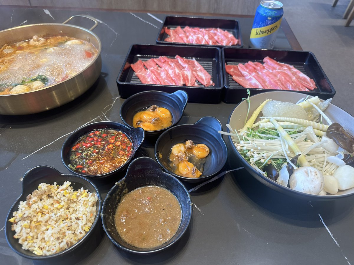 KckLibrary's tweet image. 「我已經有七年沒買過新衣服了」－ BBC News 中文 youtube.com/shorts/cM7JKG-… 來自 @YouTube #SkyyImages #LessShopping