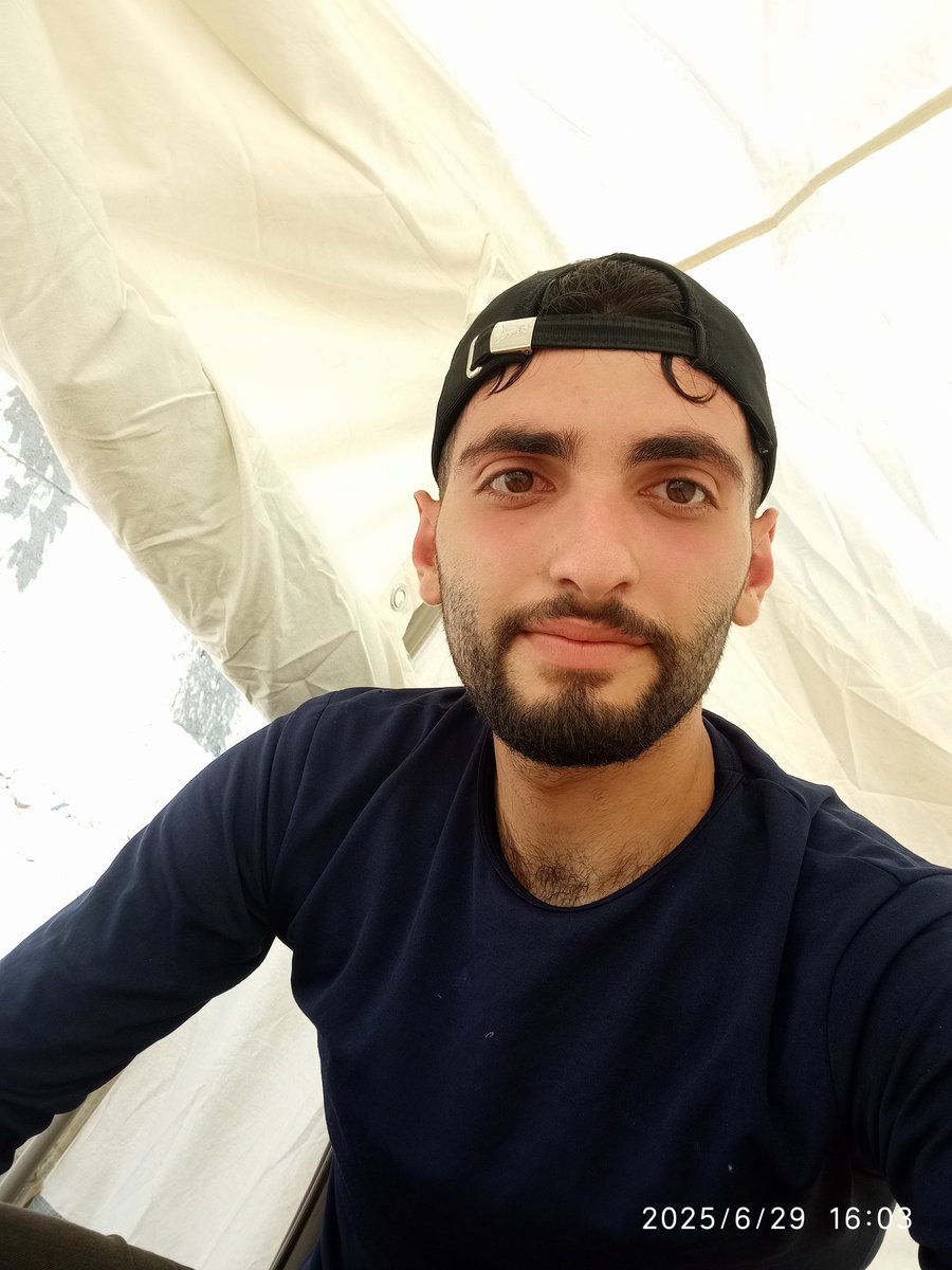 Z123ayyad's tweet photo. no donations ➡️ no food 😭 
no donations ➡️ no food 😭 
no donations ➡️ no food 😭 
Please, if you see this, comment and write. 🇵🇸
https://t.co/70KSnpXj3S https://t.co/8YPJDQu13U