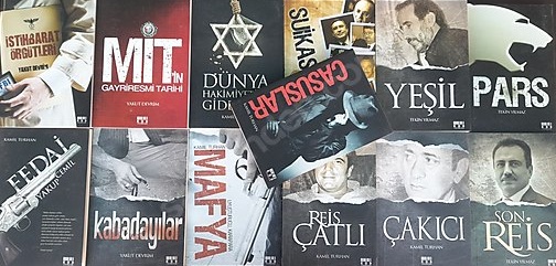 Muhammed Yakut'un ölümü sonra akıllara gelen ilk soru;

Devletler ve Gölgeler: Gerçek mi Komplo mu?

İstihbaratın illegal yapılarla dansı, sandığınızdan daha karanlık. 

Bilmediğiniz her detay, aslında bir operasyonun parçası olabilir.

Başlıyoruz ⤵️