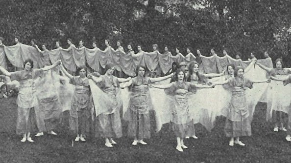 ***THEATRE IN THE CHOCOLATE FACTORY***
Heritage Talk with Professor Catherine Hindson at Selly Manor Museum. Discover the story of early 20th century theatre at the Cadbury factory | Thursday 17th July 2025 | 7pm | £7 pp - for full details + to book visit: sellymanormuseum.org.uk/events/2025-07…