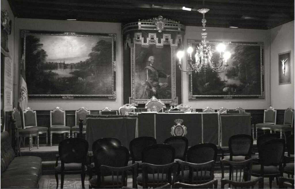 🖋️ Documento del Mes: La APM y la Real Sociedad Económica Matritense, 130 años de compañerismo cutt.ly/OrT0ttqf

➡️La sinergia entre organismos e instituciones casi siempre da buenos resultados

➡️ Muestra de ello es la cordial relación que han mantenido durante este