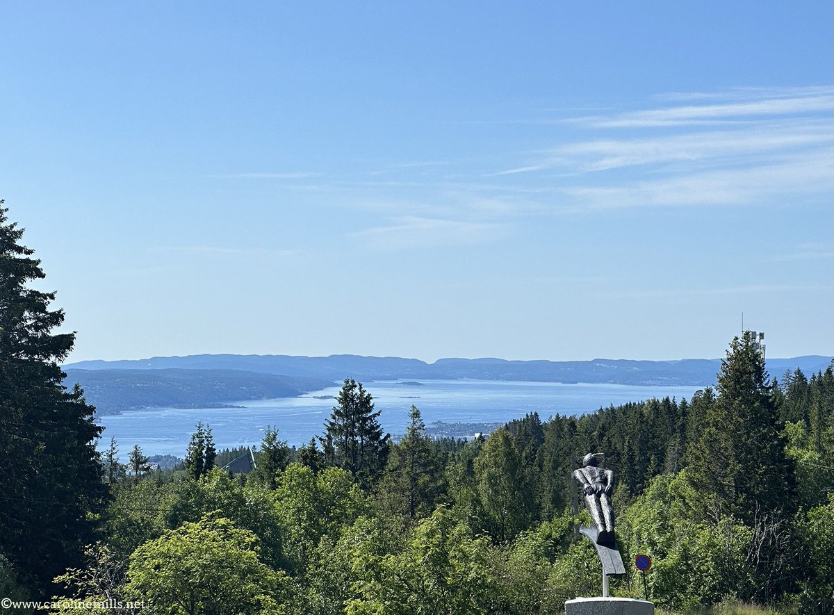 CarolineMills99's tweet image. The famous #Holmenkollen Ski Jump at Norway's National Ski Arena in #Oslo. Seriously, who jumps off this into what looks like a gladiatorial pit? Credit to their bravery! Visitors can climb the jump tower, with fabulous views over #Oslofjorden. #skiing #skijumping #Norway