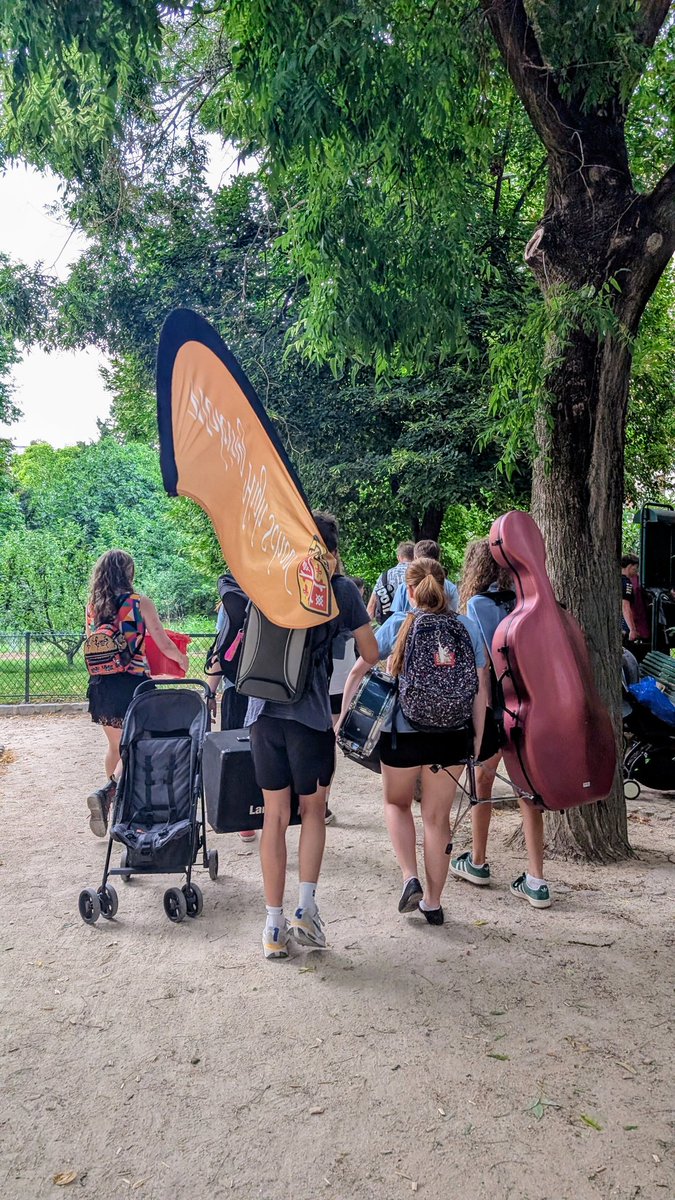 WokingHighMusic tweet media