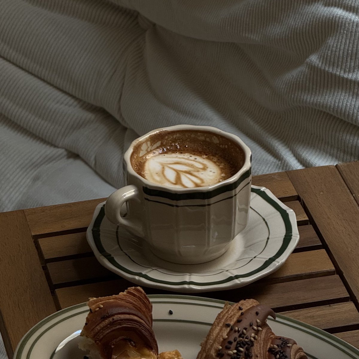 ٓ (@iimrrwah) on Twitter photo 