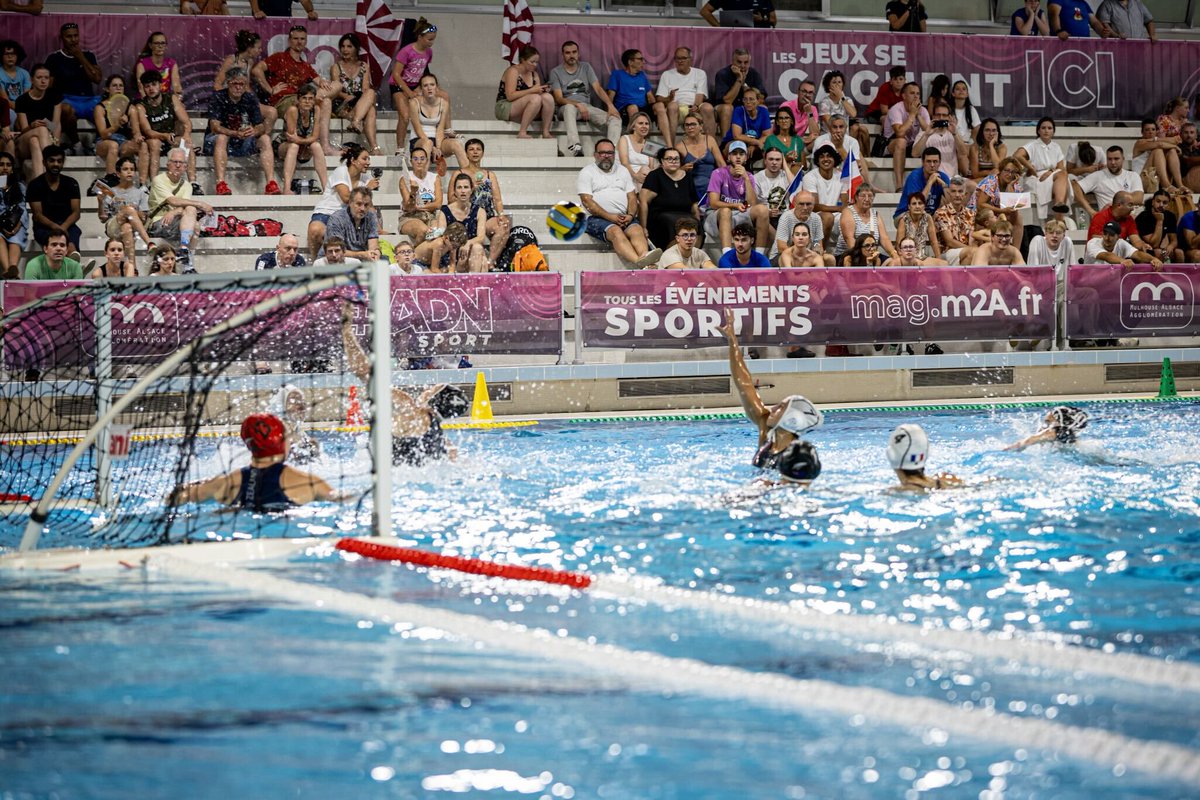Mulhouse Alsace Agglomération - m2A (@mulhouseagglo) on Twitter photo #Waterpolo 🤽♂️ : l'équipe de France féminine de water-polo était présente pour deux matchs de préparation aux Championnats du monde face à la Grande-Bretagne et à la Nouvelle-Zélande à la Piscine de l'Illberg de #m2A à #Mulhouse.
<a href="/FFN_WaterPolo/">FFN - Water-Polo</a>
#ADNSport #Waterpolo 🤽♂️ : l'équipe de France féminine de water-polo était présente pour deux matchs de préparation aux Championnats du monde face à la Grande-Bretagne et à la Nouvelle-Zélande à la Piscine de l'Illberg de #m2A à #Mulhouse.
<a href="/FFN_WaterPolo/">FFN - Water-Polo</a>
#ADNSport
