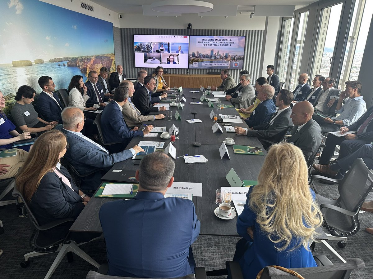 AusAmbVIE's tweet image. Great to host a successful roundtable with Point Ann Advisory & business leaders on capital markets and investing in 🇦🇺 last Tuesday. Exciting pathways ahead following insightful discussions on cross-border opportunities to broaden our trade & investment relationship 🇦🇺🤝🇦🇹