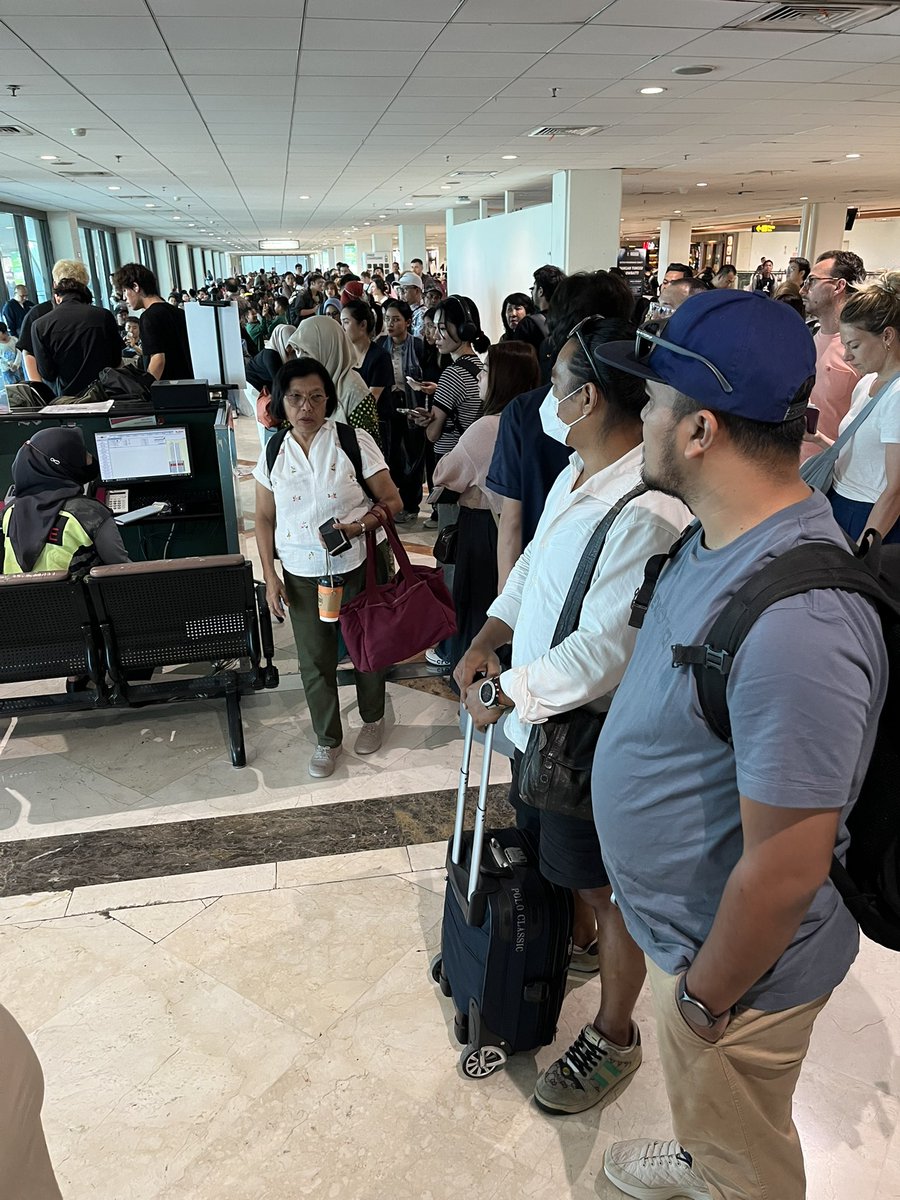 darcydretkemaher tweet media