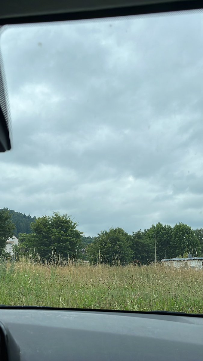 FashionxJp's tweet photo. すべての荷造りが終わって、ベルリンへの準備はバッチリです!
イベントが楽しみだけど、まだまだやることがたくさんあって、寝不足気味…😴💦
これから数日間、私のコスプレにご期待くださいね!〜🙇🏻♀️😻✨
#TMR #TMRevolution #Cosplay #西川貴教 #HOTLIMIT #SummerBlizzard #WILDRUSH https://t.co/Eqsp3otDOw