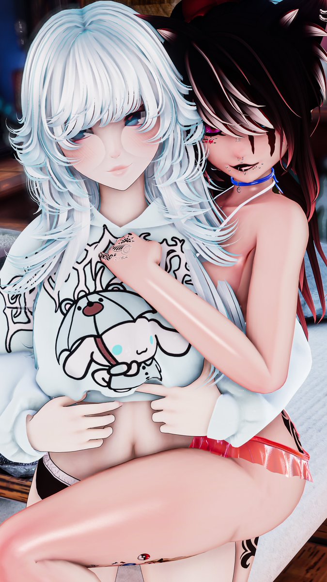 Stream on the funny site with the cutiepatootie <a href="/AvieSharkVR/">Avie 🦈</a>  at 8PM EST! Don't miss it 👉👈