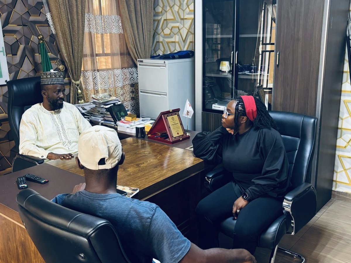 michael_imossan's tweet image. It was wonderful meeting with the president of the Association of Nigerian Authors (ANA) yesterday, alongside other members of the Narara Creative team for discussions concerning the second edition of the Abuja International Poetry Festival (AIPFEST)