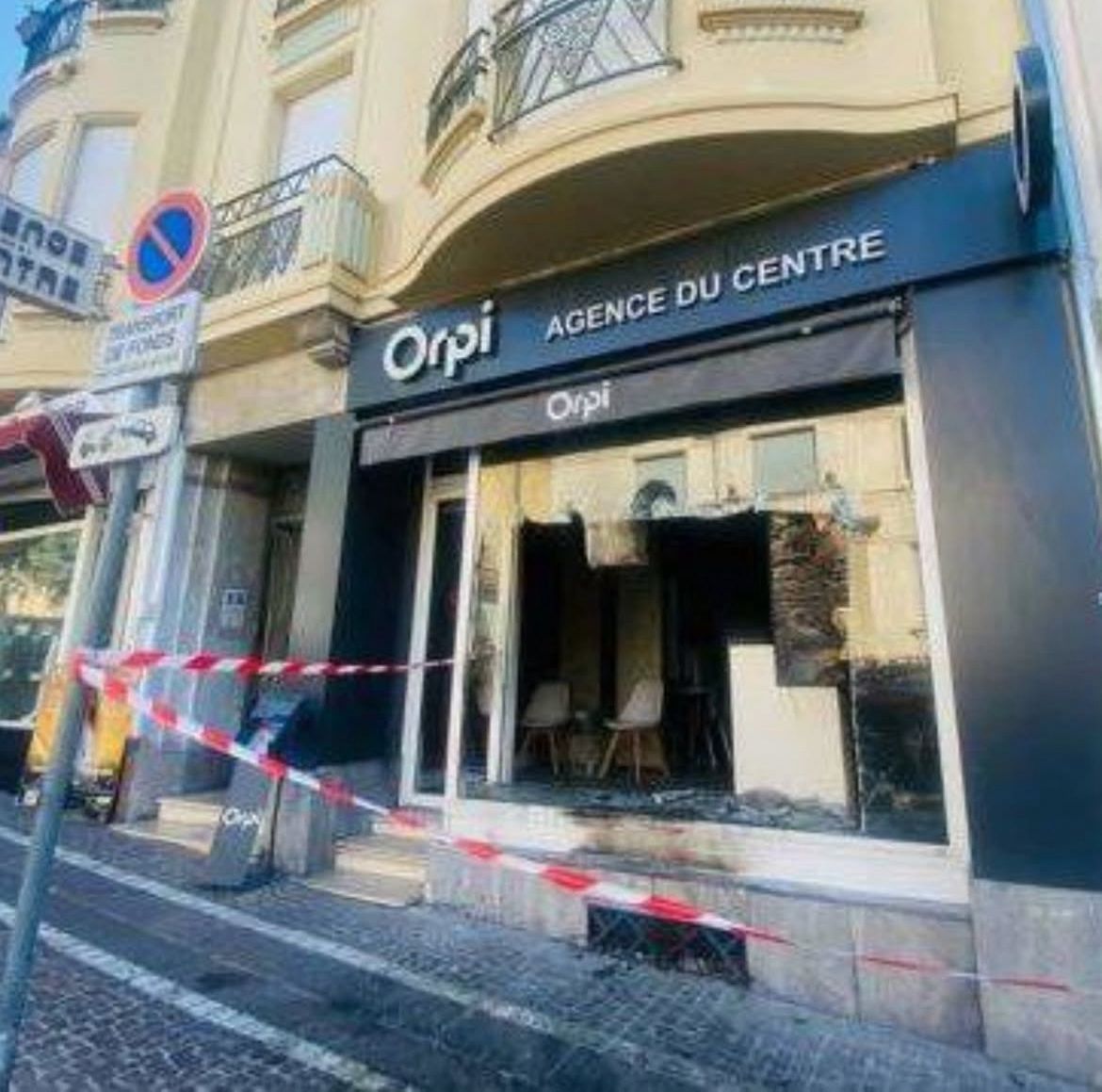 Nouvelle agence Orpi incendiée !
Golfe-Juan :
Cette nuit à Golfe-Juan l'agences Orpi a été prise pour cible et incendié par des militants ou un militant pro-palestinien !
Les différentes incitations à la haine portées par LFI et sa députée Rima Hassan, ont franchi un cap !