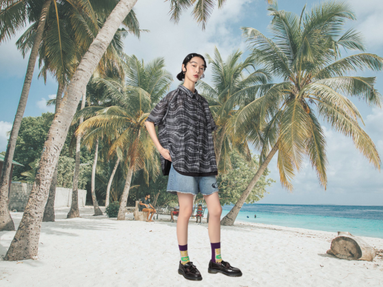 Cat embroidery frayed design denim shorts