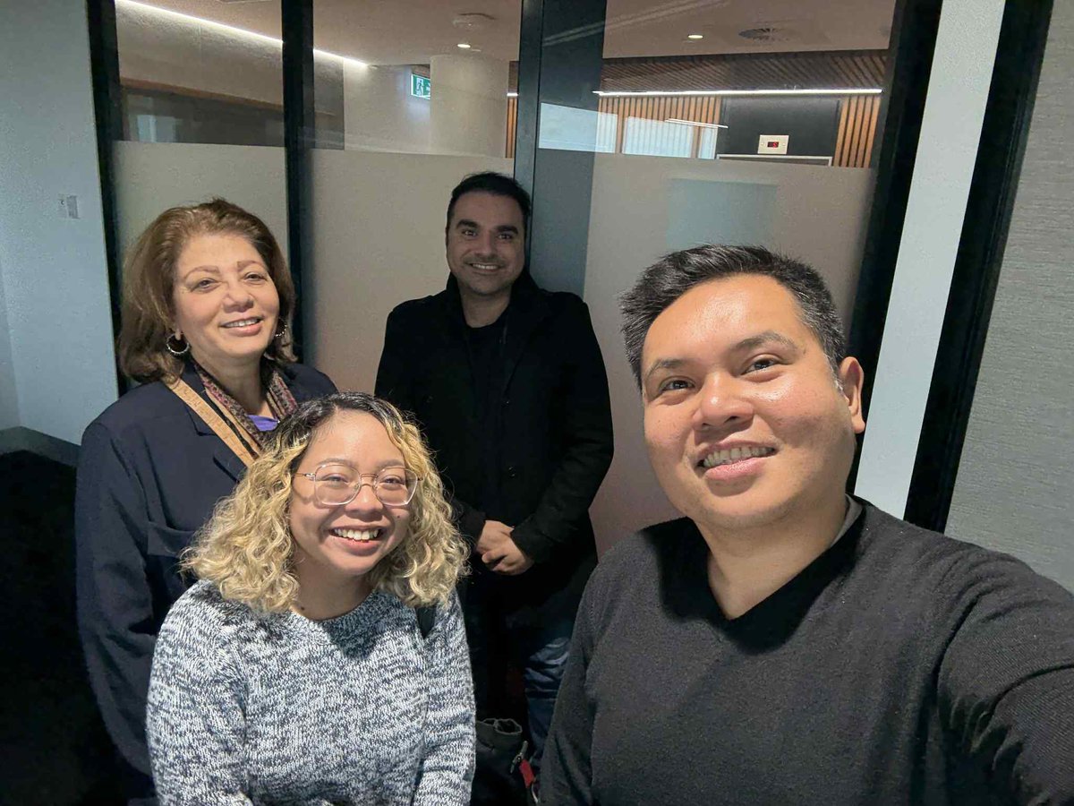 Insightful and engaging session today on Digital Migration led by Dr. <a href="/earvsc/">Earvin Charles B. Cabalquinto, PhD</a> ! Looking forward to the next reading group sessions ✨