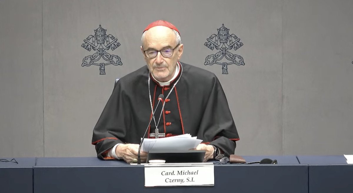 CatholicNewsSvc's tweet image. The Vatican announces the addition of the formulary for the Mass "for the care of creation" to the Roman Missal.
Cardinal Michael Czerny said that Pope Leo XIV will use the new formulary of prayers in a Mass next week at Castel Gandolfo, the popes' summer residence.