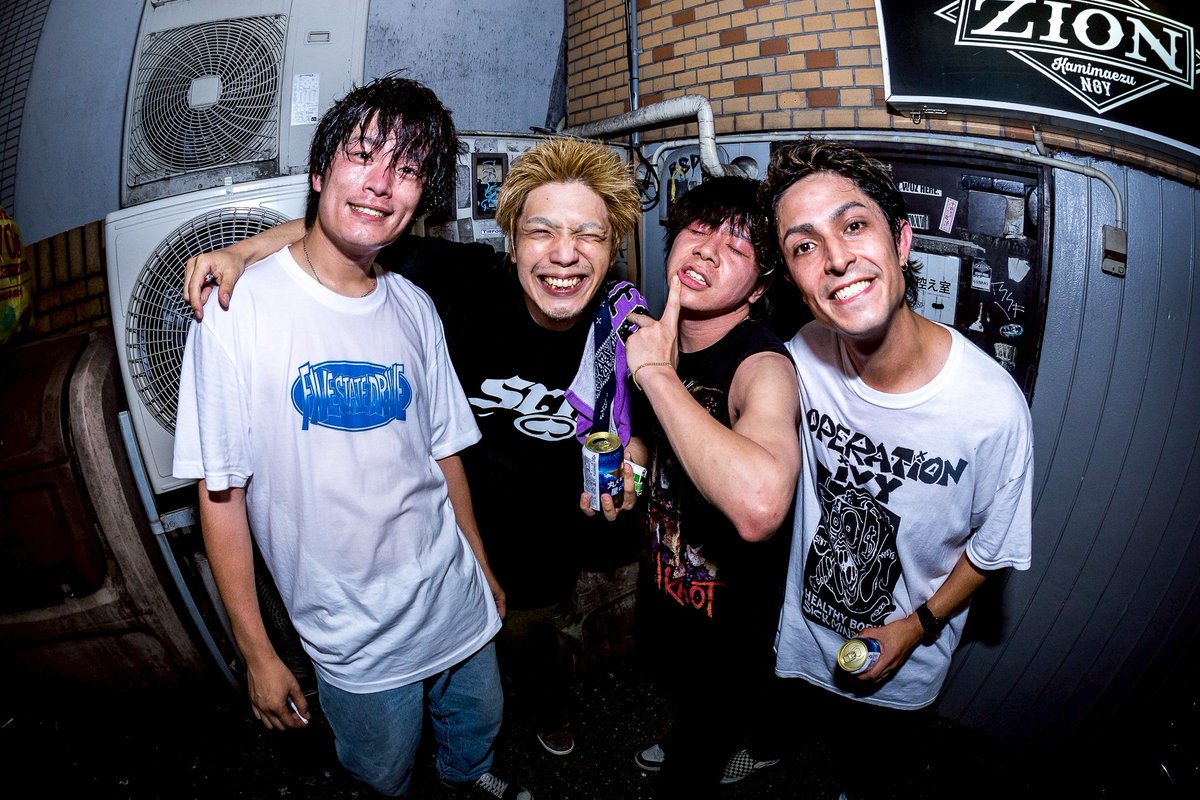 📸LIVE PHOTO📸

FIVE STATE DRIVE pre. 
“STAY YOUNG STAY PUNK TOUR” 
～WELCOME TABAKEN～

2025.07.02 (wed)  
＠名古屋 CLUB ZION

w/ MAYSON's PARTY 
(O.A) SLACK

photo by <a href="/ken_jns/">ジョネス</a>
