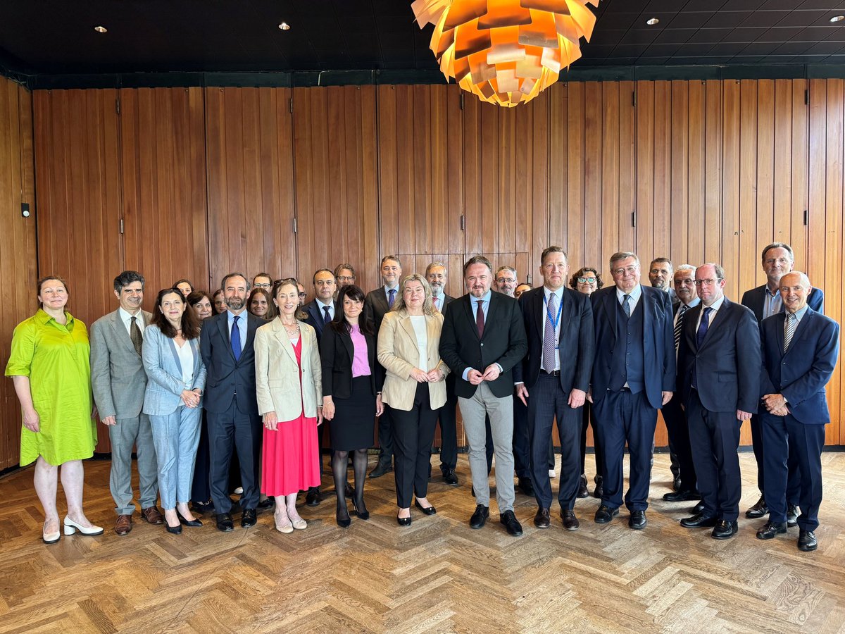 For EU Ambs in Cph briefings leading into EU2025DK started already last week: w Marie Bjerre, Minister for Europe (org by <a href="/DanishMFA/">Denmark MFA 🇩🇰</a>  &amp; w <a href="/DanJoergensen/">Dan Jørgensen</a> (org by <a href="/euidanmark/">EU i Danmark</a> ) 🇩🇰🇪🇺🇭🇷 <a href="/eu2025dk/">Danish Presidency of the Council of the EU 2025</a> 
Looking fwd to today’s official opening ceremony of 🇩🇰 EU Presidency 2025 in Aarhus.