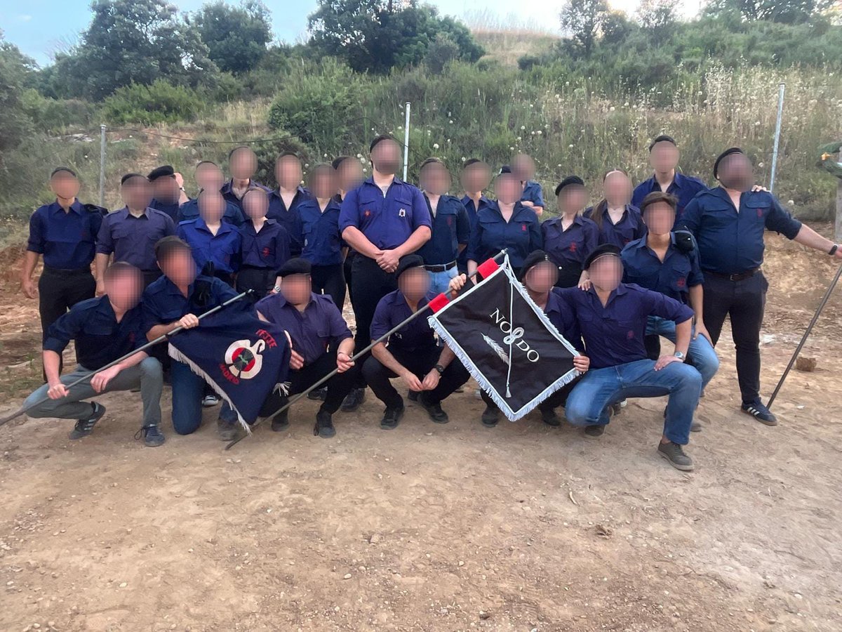 JFalange's tweet image. Este pasado fin de semana tuvo lugar el XXIII campamento JFE-SEU "Publio Quindós", donde disfrutamos de unas jornadas de formación, ejercicio y camaradería.
Muchas gracias a los camaradas italianos del Blocco por su compañía.
Patria o muerte.