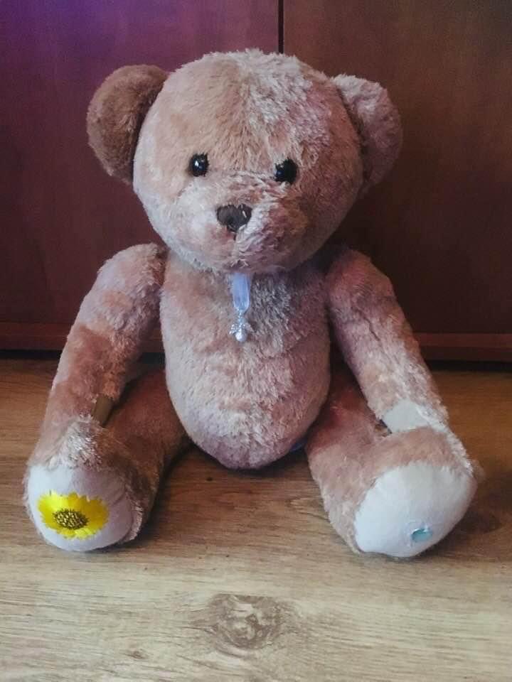 Thinking of everyone today on #NationalBereavedParentsDay ;another day that nobody wants to be part of but another one that brings us all closer to remember our little ones and say their name …. Love you little man #maxslegacy 💙🐻🌈 #bereavementsupportandaftecare #RememberMe