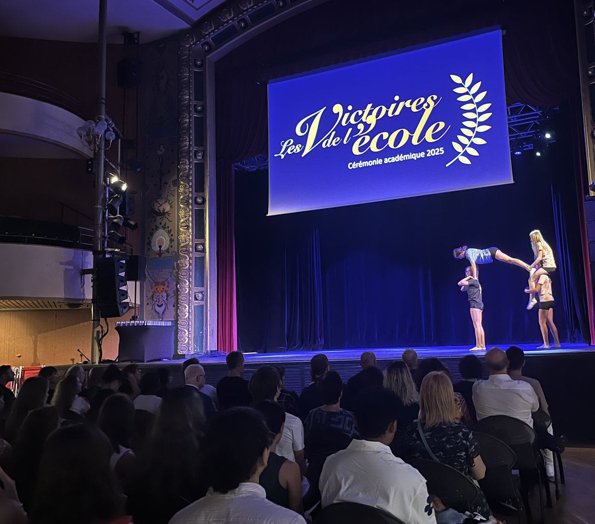 ⭐ Lancement des Victoires de l'École 2025 : cette célébration académique annuelle valorise les engagements et les réussites des élèves au delà des résultats scolaires et met en lumière l'implication des personnels au sein des établissements scolaires 🚀