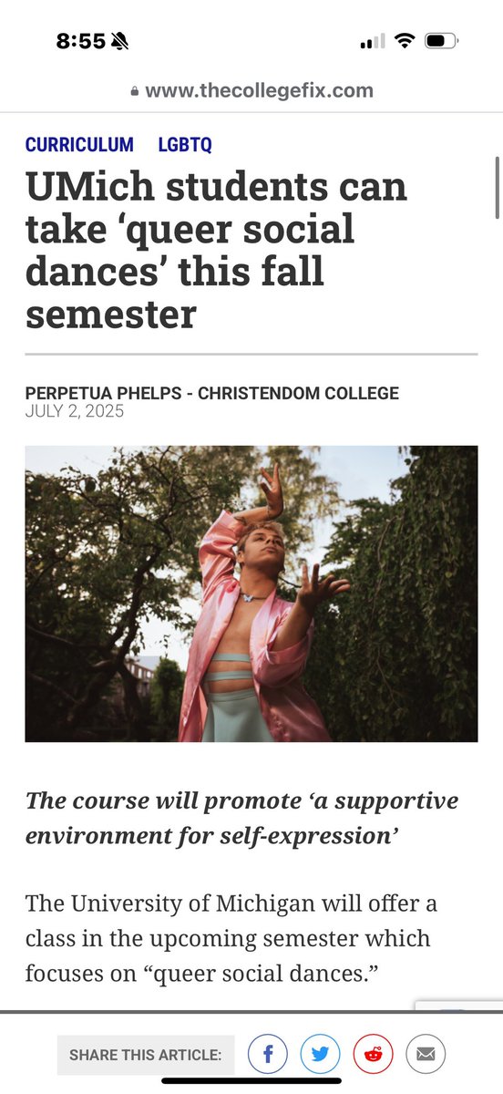 KingSlenderNES's tweet image. This Week In Why Is College So Expensive:
@umich WTF is this?