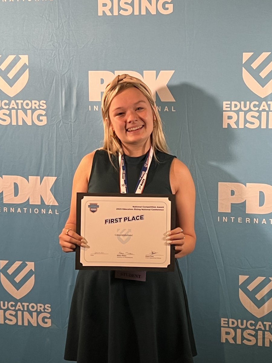 FHSchools's tweet image. CONGRATS to our @AndersonRaptors & @TurpinHS students who qualified for and competed at the Ed Rising National Conference in Orlando, FL!! Accolades collected include red & white ribbons, 4th Place and a 1st Place rating!! Even when school's out, our students are working hard!