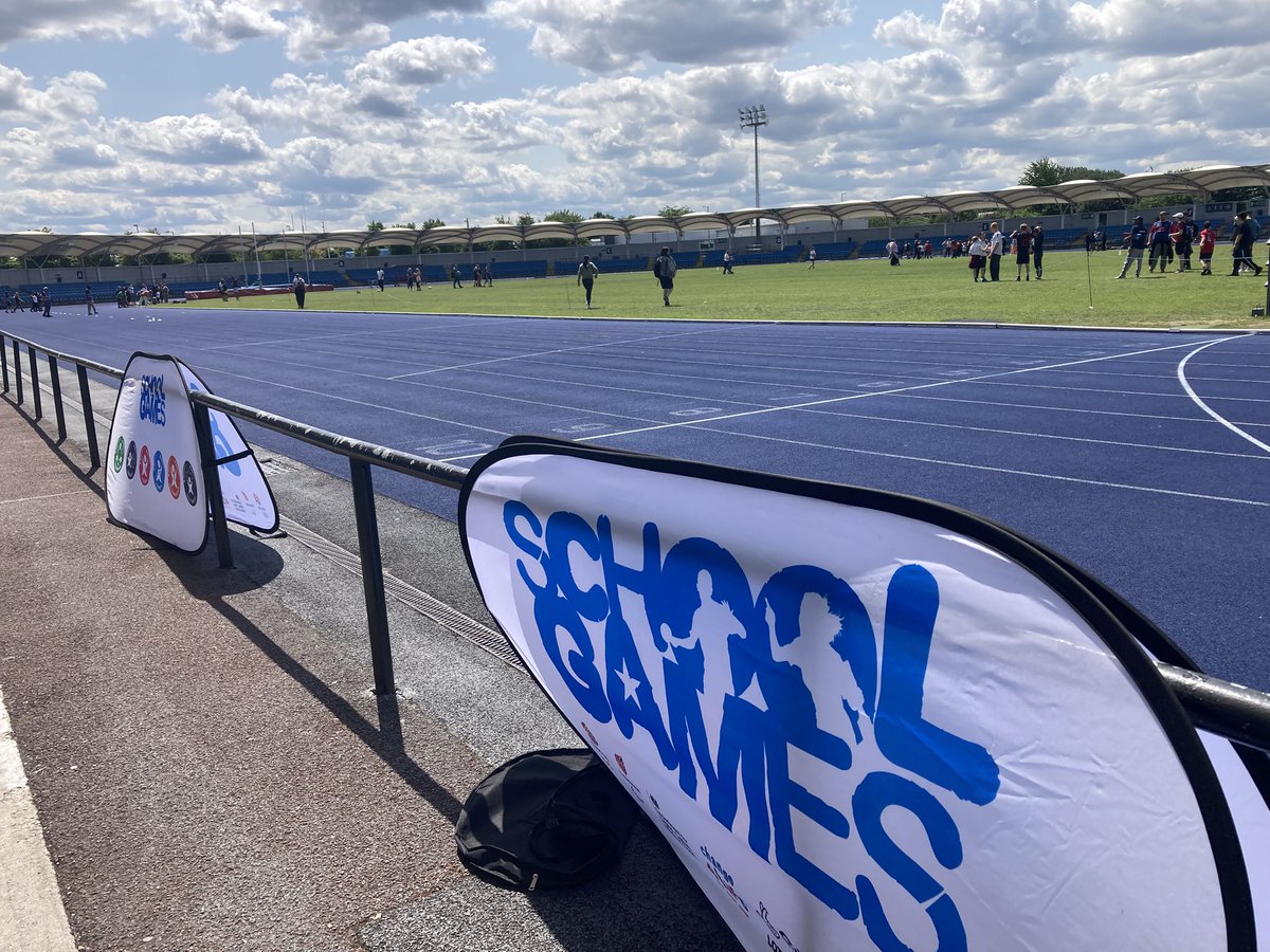CraigVic1973's tweet photo. Great day for our GM School Games VI Sports Day. @GMMoving @YourSchoolGames @lancslionsvicc https://t.co/87UvSYfNuC