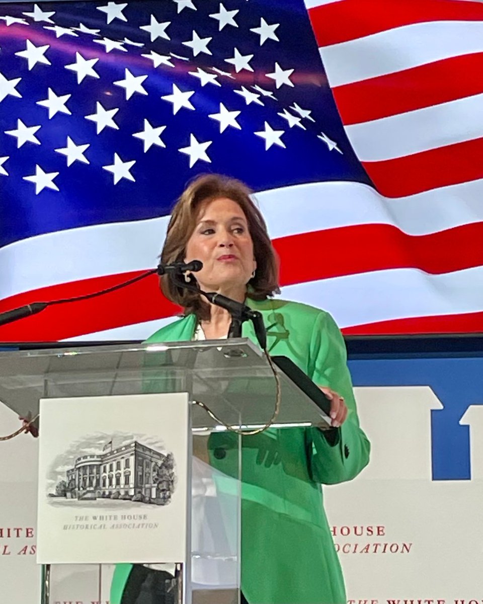 AnitaBMcBride's tweet image. Happy 4th of July! As we celebrate our nation’s founding, I’m proud to continue promoting civic education and history through @AmericanU, @WhiteHouseHstry & more. Here’s to a milestone year as we head toward @America250. 🇺🇸 #IndependenceDay #America250