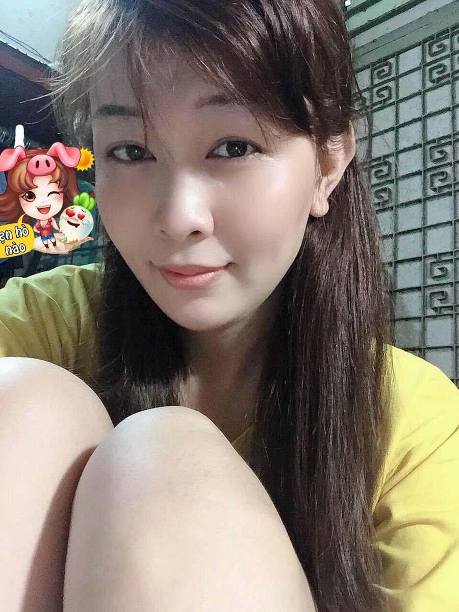 Em xin làm quen đc hogggg ạ ?🤭🤭