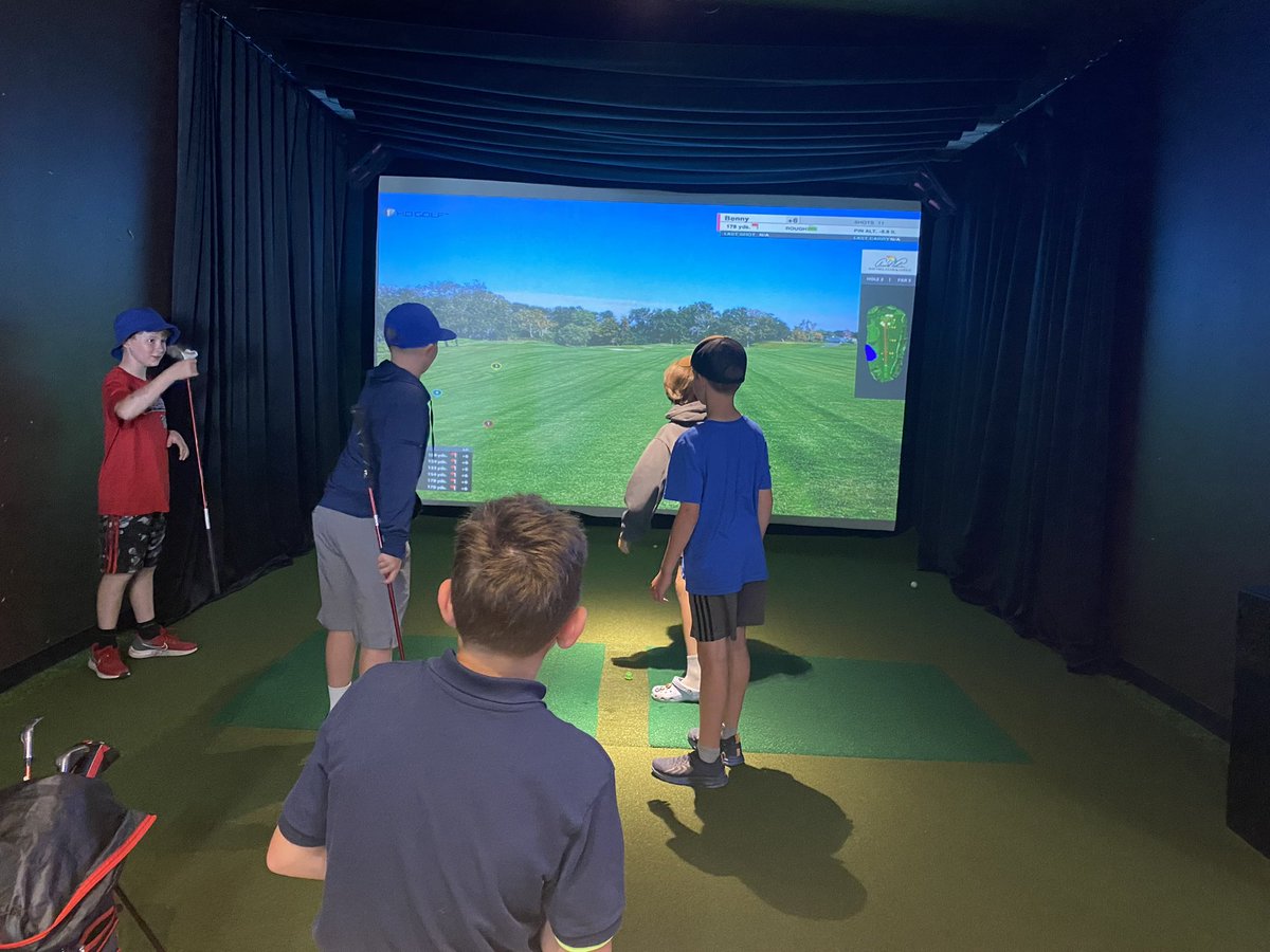 vhghockey_'s tweet photo. Day 1 at Hockey-Golf Hybrid Camp! Fore! ⛳️ https://t.co/M7eLkkR4oF