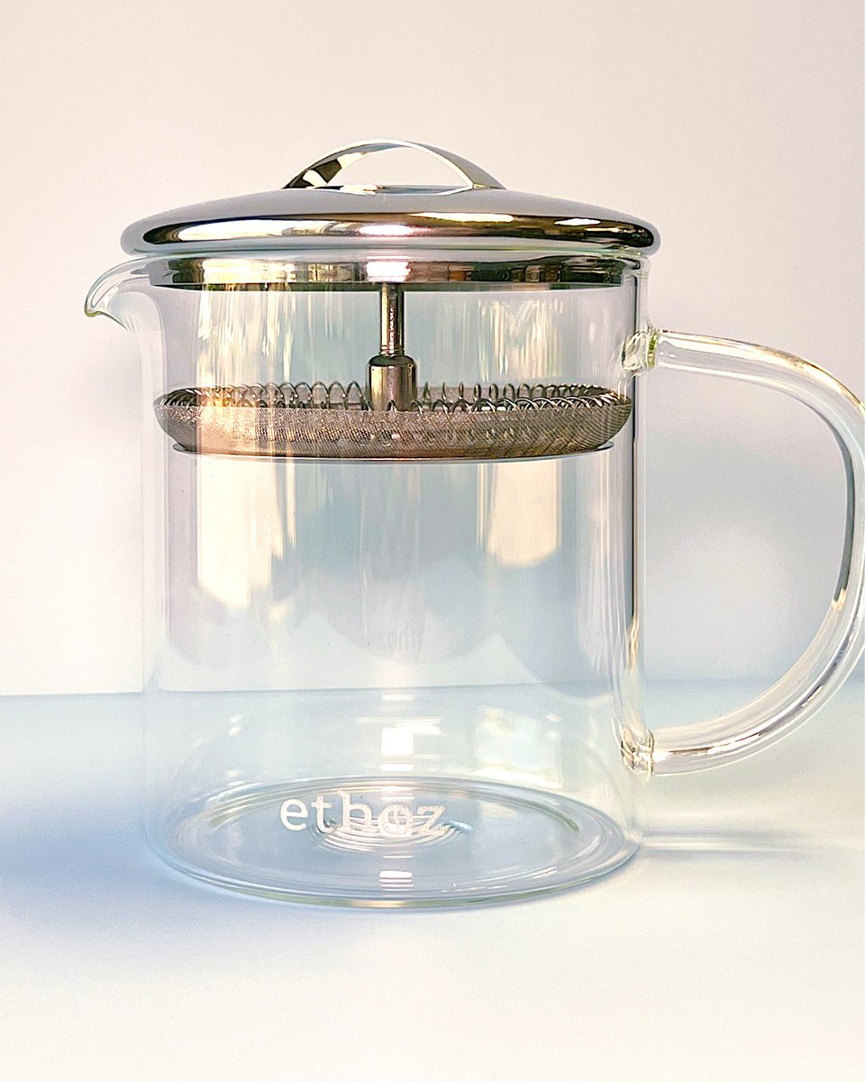 passportcoffee's tweet image. Meet your new tea-time dream team:
✨ Ethos Brewer – sleek, simple, made for full-leaf tea
🌬️ Airscape Container – keeps your tea fresh + flavorful

Serious tools for serious sippers. ☕💨
#TeaTimeTools #LooseLeafLife #EthosBrewer #AirscapeFresh