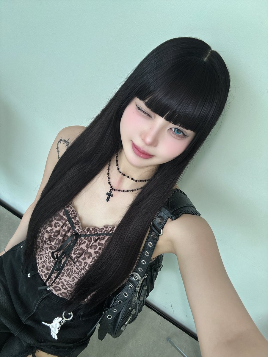 桐崎 ウィッグオーダー やっぱりフルバングが1番☝🏻💞 これからは前髪切らずにウィッグで