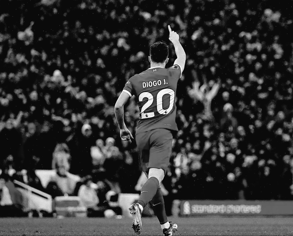 jamesmcnab's tweet image. &apos;oh, he wears the number 20&apos; RIP Diogo Jota. Such sad news today about his passing and that of his brother, Andre. Condolences to their families. YNWA #YNWA   #lfc