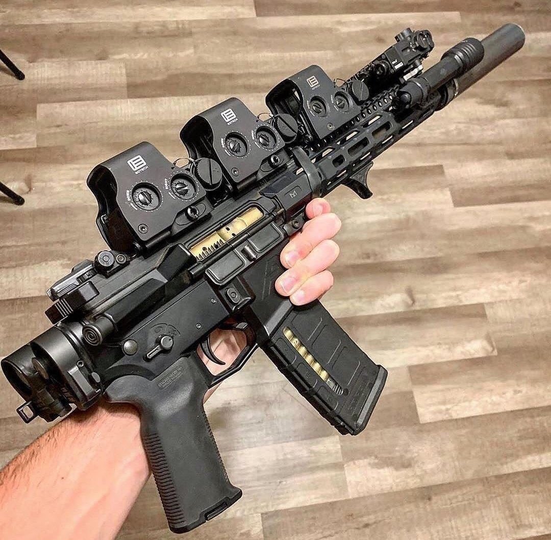 Weapons Daily tweet media