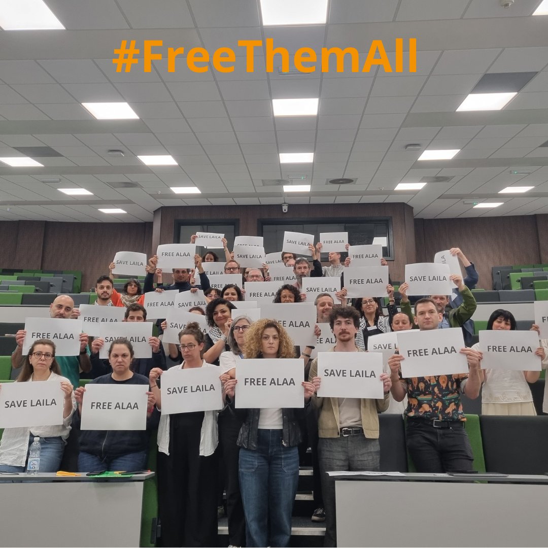 OfficialBrismes's tweet image. On 2 July, following the BRISMES Annual General Meeting at #BRISMES2025, members and conference participants stood in solidarity with Alaa Abd El-Fattah and Leila Soueif. #FreeAlaa #SaveLaila #FreeThemAll