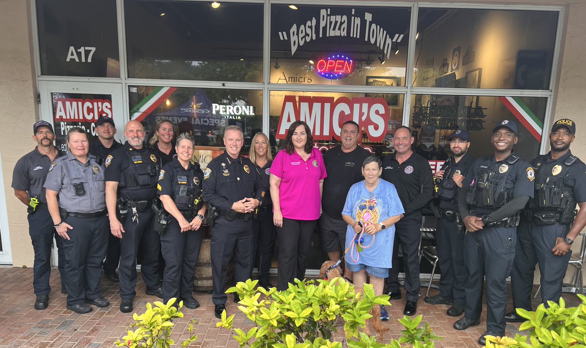 RepHunschofsky's tweet image. Stopped by the Coconut Creek “Slice of Safety” community event. It was great to see Coconut Creek Police Department, Fire Rescue, and community members spending time with each other and promoting good community relationships while enjoying delicious pizza from Amici's!