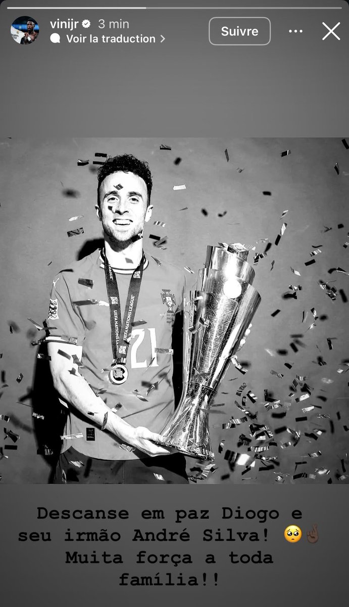 ActuFoot_'s tweet image. « Que Diogo Jota 🇵🇹 et son frère André Silva 🇵🇹 reposent en paix ! 🥺🤞🏿

Beaucoup de force à toute la famille. »

La story de soutien de Vinicius Junior 🇧🇷.

📲 Instagram