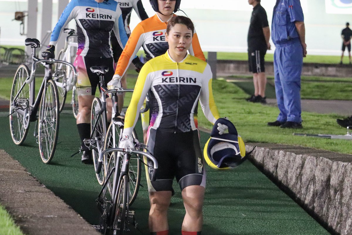nagoya_keirin's tweet photo. 【どえりゃー金シャチナイター 中日スポーツ杯・おトクにＰＬＡＹ！オッズパークカップ】

L級ガールズ戦優勝は🏆
#太田りゆ 選手（埼玉）でした✨
おめでとうございます🎉

▼次回開催
ミッドナイト開催
7月10日（木）～7月12日（土） 

#名古屋競輪場 #競輪 https://t.co/vgNfNMIvo1