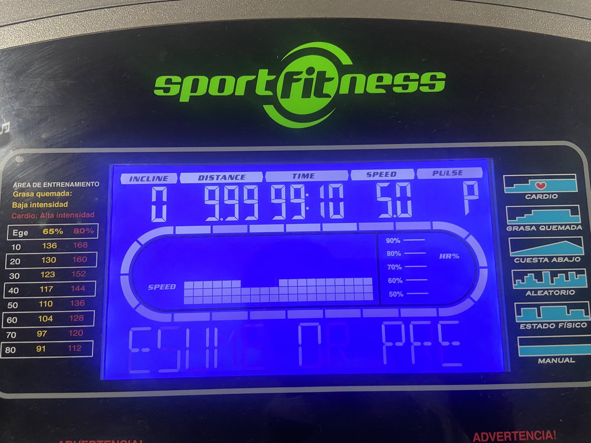 Dia 1/30 primeros 10 km
La verdad los primeros 3-4 km fueron una tortura 😫, pero pasados los 5 km fue muy satisfactorio, lo único es que me duele mucho el culo y estoy un poco mareado. Pero lo importante es que se completo 😝 (se que dice 9.99km, pero estuve ahí un rato y nada)