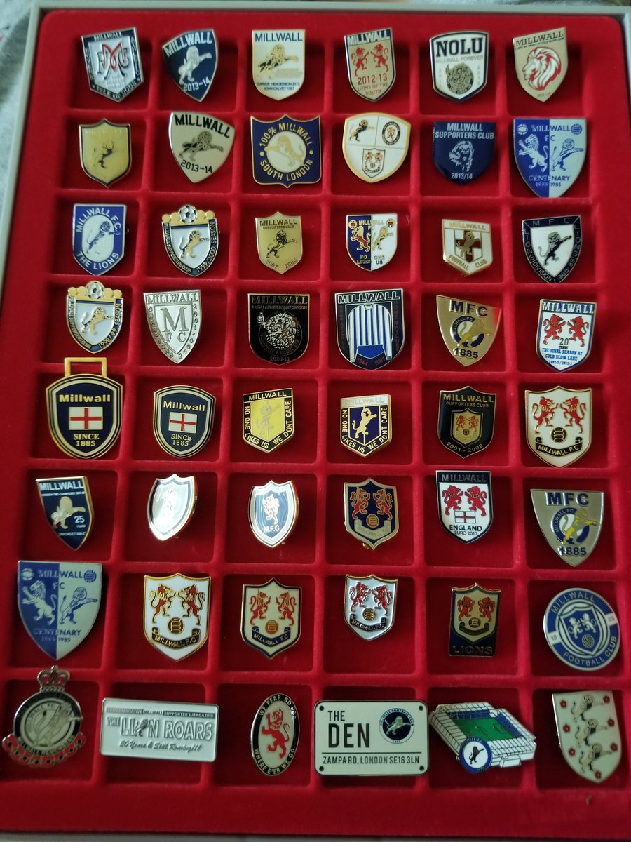 MillwallMuseum's tweet photo. Assorted badges #MillwallMuseum #FootballHistory ๐๐ฆ https://t.co/wO0g7AgNxx