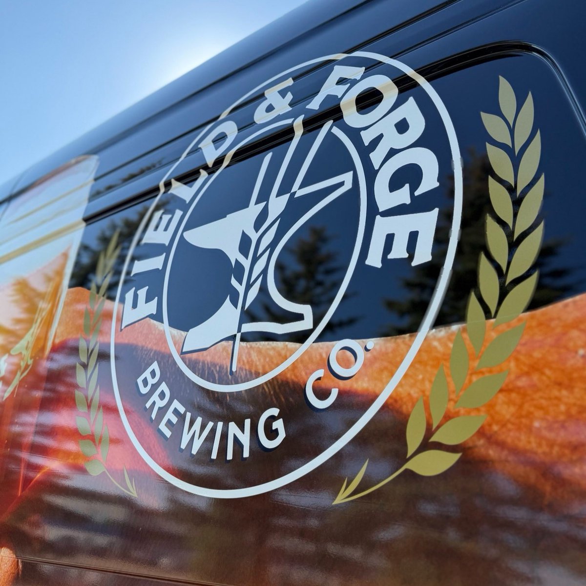 tnt_customs's tweet image. FIELD &amp;amp; FORGE
Beer, branding, and bold print. 🍻🍺
#customwraps #brewerybranding #vinylgraphics #vehiclewrap #fieldandforge #craftbeer #qualitythatsticks
••• THE SHOP - @tntcustomsgraphics @tntkits