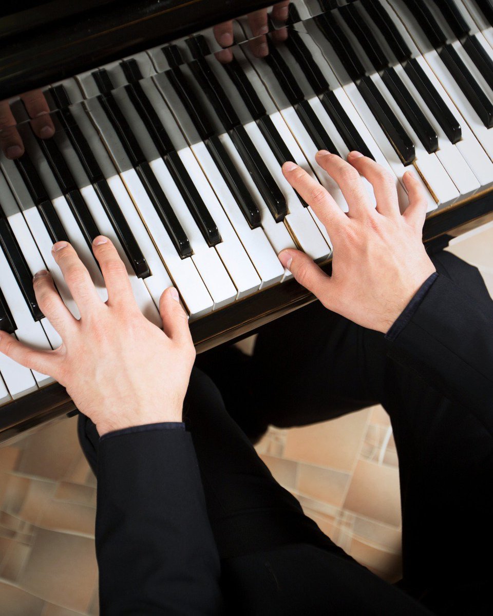 Piano Club returns this Sunday! 🎹

Free for pianists to perform and discuss, you are more than welcome to sit in and listen if you prefer. 

📅 Sun 6th July, 10:30 – 12:00 | Crossley Gallery, D Mill 

🅿️ Free parking at weekends