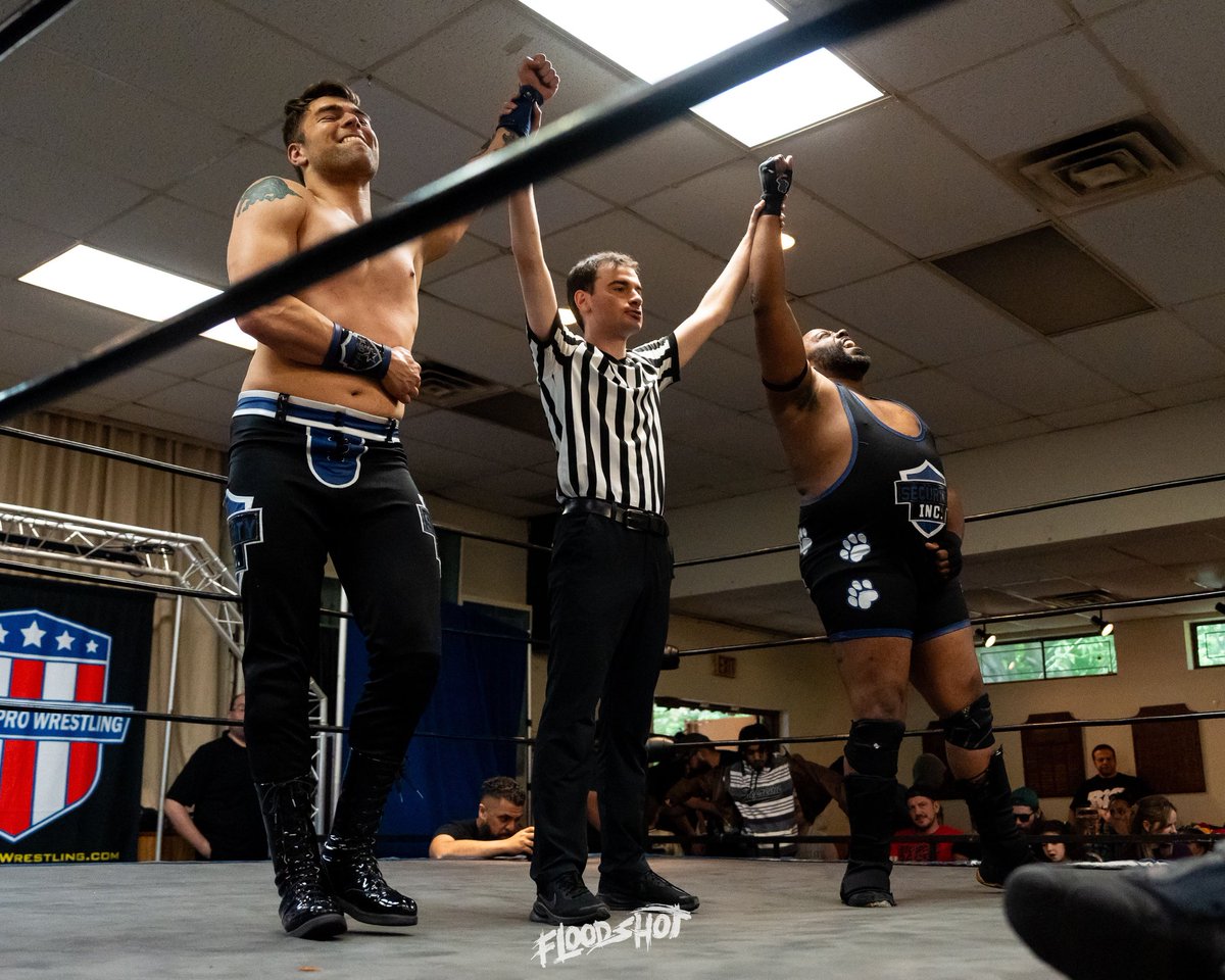SecurityIncPro's tweet image. Citizens of @VPW_Wrestling
Get used to this visual, because the days of Security Inc. coming “oh so close” are long gone.
We are the Law.
We are the Kings of New York.
And soon, we will be Champions.
ALL HAIL SECURITY INC. 🚨👑
📸: @floodshot_