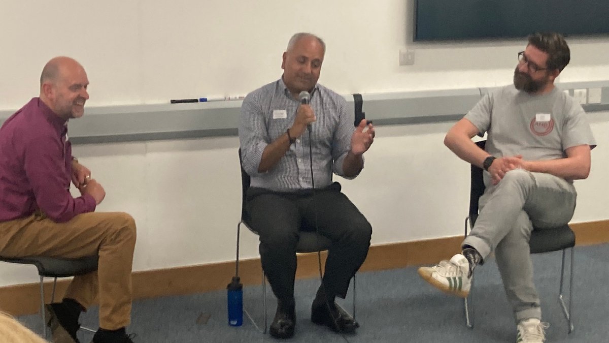 ArchbishEvang's tweet image. So encouraging to gather as a college and hear evangelists from across @churchofengland share how God is drawing people to faith - and great talks from @matthewporteruk, Bishop Eleanor, @RabbiRogers & @selvaratnam. Visit archbishopsevangelists.org or message @RevDavidSenior for more